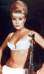 Celebrity Nooz: Elke Sommer