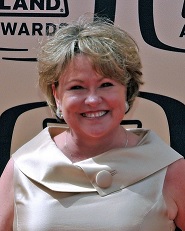 Lauren Tewes 3